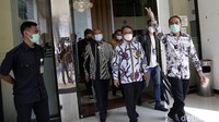 Pelaksana Tugas Dirjen Penyelenggara Haji dan Umrah (Plt PHU) Khoirizi H Dasir bersama jajaran Kementerian Agama meninjau Asrama Haji Pondok Gede, Jakarta Timur.