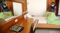 Tempat tidur juga telah dirapikan. Hal itu untuk mengantisipasi jika sewaktu-waktu pemerintah Arab Saudi mengizinkan jemaah Indonesia melaksanakan ibadah haji. 