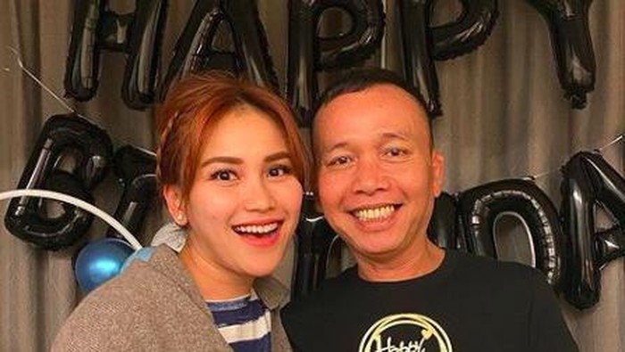 ayu ting ting ayu ting ting rayakan ultah ayah