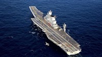 Lalu ada INS Vikramaditya yang merupakan satu-satunya kapal induk yang dimiliki India. INS Vikramaditya sebelumnya dioperasikan oleh Uni Soviet hingga bergabung dengan Angkatan Laut India pada 2013. Istimewa/Dok. Indian navy  