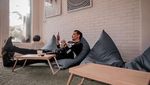 Gaya Keren Panji Saputra, Pak Tirta dalam Suara Hati Istri Saat Meracik Kopi
