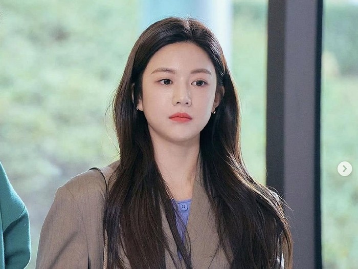 8 Fakta Go Yoon Jung, Mahasiswi Cantik Korban KDRT di Drakor Law School