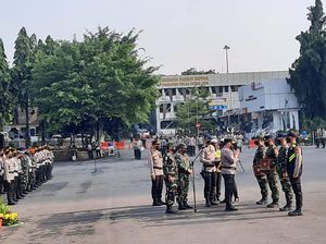 Kapolda Metro Beri Award 149 Nakes: Terima Kasih Pahlawan Kemanusiaan