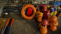 Frekusensi bencana yang relatif sering terutama bencana banjir di wilayah Indonesia, membuat para relawan merasa perlu meningkatkan kemampuan diri. Pelatihan dan pembekalan dalam tanggap bencana dan evakuasi korban menjadi langkah guna bersikap taktis dan efektif serta mengurangi potensi kesalahan-kesalahan yang merugikan.  
