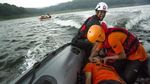 Menjadi Pahlawan Kemanusiaan di Perairan