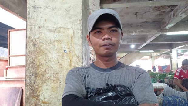 Pedagang Pasar Minggu, Budiman.