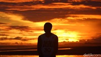 Saat senja, Keakwa makin mempesona. Lihat sendiri nih, cantiknya.(Yayasan Somatua/Istimewa)