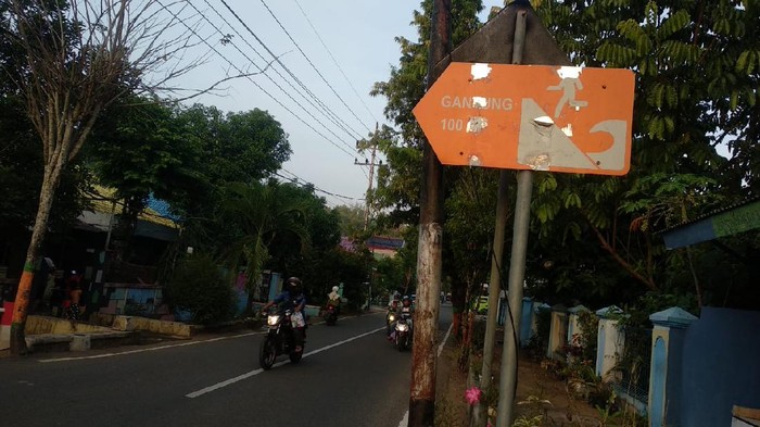 rambu evakuasi tsunami pacitan