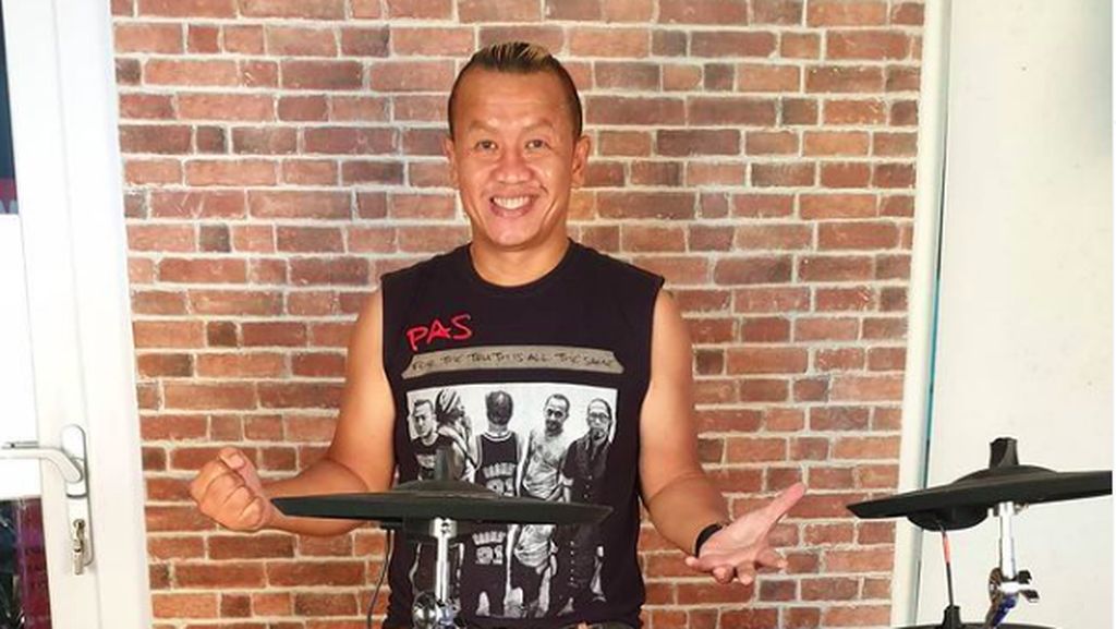 Sandy PAS Band Cerita Kenangan Manis Bersama Trisno