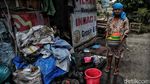 Sepi Suram Kampung di Semper Barat yang Lagi Lockdown