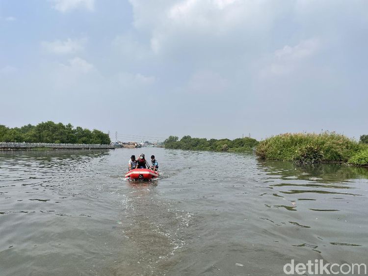 Ada Pulau Sampah di Bagian Jakarta yang Jarang Diketahui