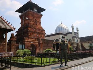 Kudus Sukses Kendalikan Lonjakan COVID, Ini Tipsnya Kata Bupati