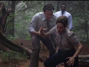 Membangun Kengerian The Conjuring: The Devil Made Me Do It