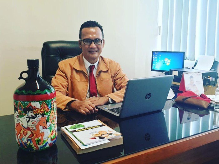 Direktur Pendidikan Unair Prof Dr Sukardiman