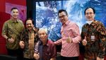 Warren Buffet Indonesia Bersua Bos Smartfren, Ada Sinyal Apa?