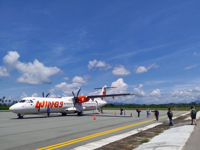 Pesawat Wings Air di Buol