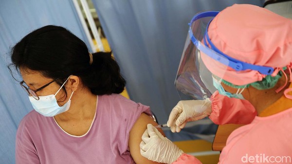 2,5 Juta Warga Jakarta Telah Divaksin Tahap 1