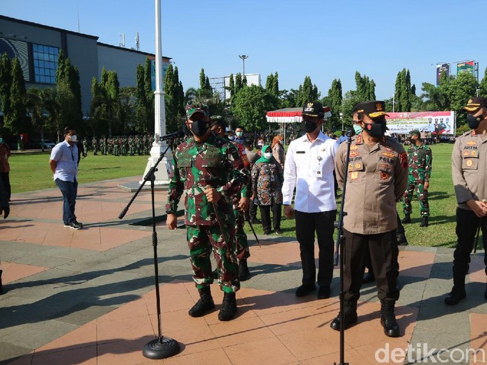 Apel pasukan gabungan di Kudus terkait kondisi pandemi Corona, Jumat (4/6/2021).