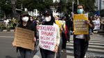 Deretan Poster Curhatan Para Aktivis di Hari Lingkungan Hidup Sedunia