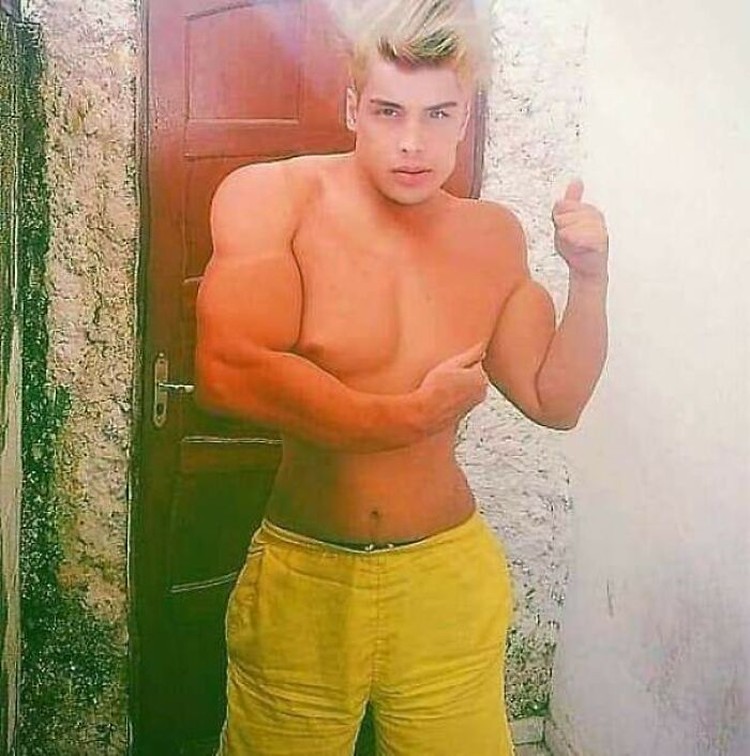 Foto Terlalu Diedit Foto Terlalu Diedit