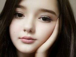 Oops, Foto Ini Ketahuan Palsu Gegara Terlalu Ekstrem Diedit