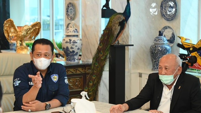 Ketua MPR RI sekaligus Ketua IMI Bambang Soesatyo berencana melakukan pengembangan wisata sport tourism di Tanjung Lesung.
