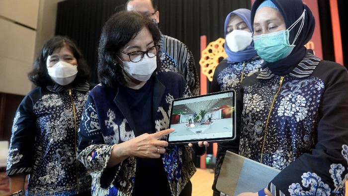 Pameran Indonesia Industrial Moslem Exhibition (ii-Motion) 2021 digelar di ICE BSD, Serpong, Tangerang, Banten. ii-Motion 2021 dibuka oleh Wapes Maruf Amin secara virtual.