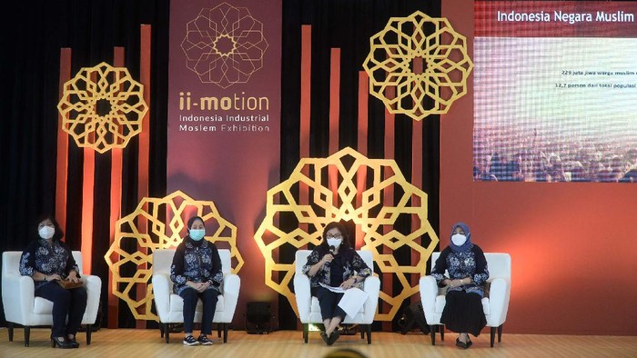 Pameran Indonesia Industrial Moslem Exhibition (ii-Motion) 2021 digelar di ICE BSD, Serpong, Tangerang, Banten. ii-Motion 2021 dibuka oleh Wapes Maruf Amin secara virtual.