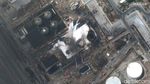 Potret Udara Kilang Minyak Iran yang Terbakar