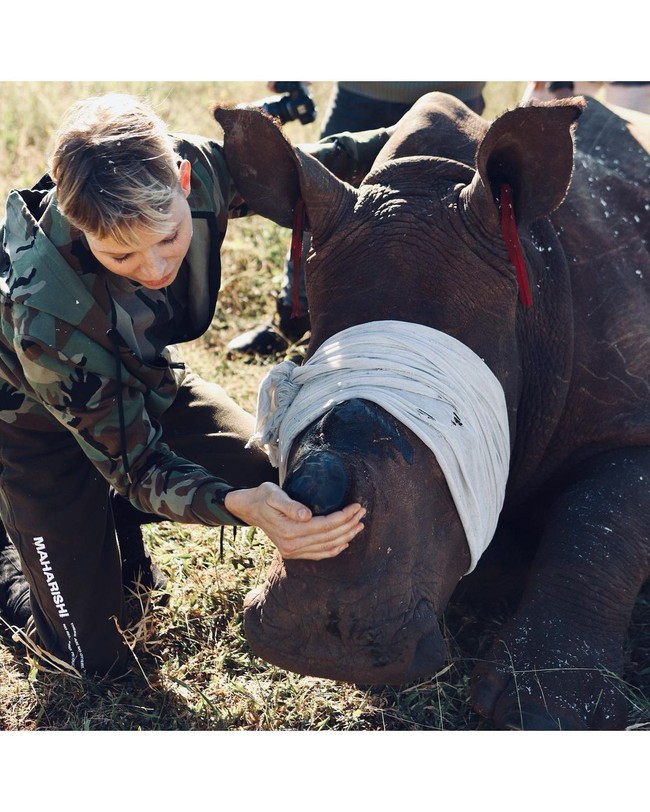 Ia pun mengaku sudah siap jika akan diperbincangkan karena potongan rambut itu. Tentu. Perkataan seperti, Apa yang dia lakukan? atau Tapi itu kan bukan kerajaan!. Foto: Instagram @hshprincesscharle