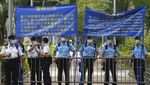 Ribuan Polisi Siaga Jelang Peringatan Tragedi Tiananmen di Hong Kong