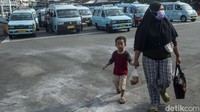 Oleh karena itu, program Angkot AC itu pun diharapkan dapat kembali meningkatkan minat masyarakat Jakarta untuk menggunakan transportasi publik, khususnya angkutan kota atau angkot.