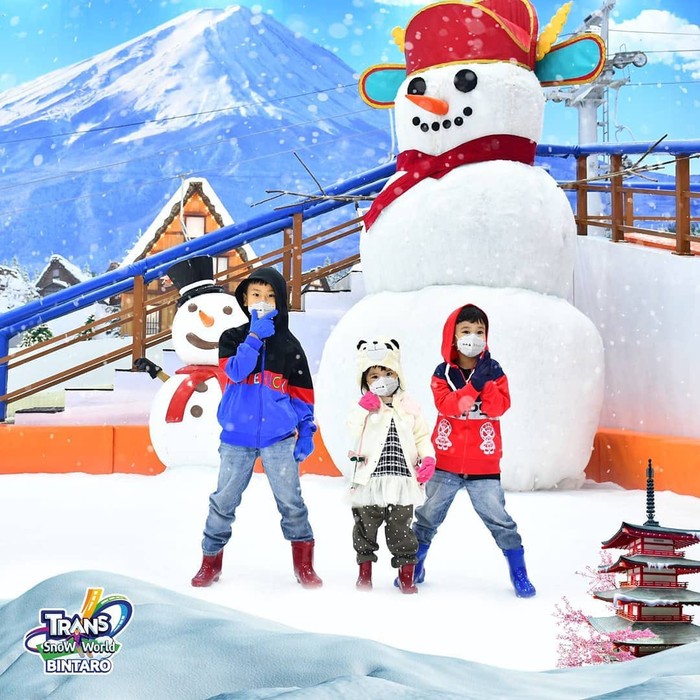 Trans Snow World