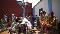 Corpus Christi yang berarti tubuh suci Yesus merupakan peringatan akan penebusan Yesus untuk menghapus dosa-dosa umat manusia.  