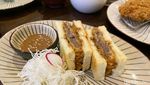 Renyah Juicy Sandwich ala Jepang Isi Beef Katsu