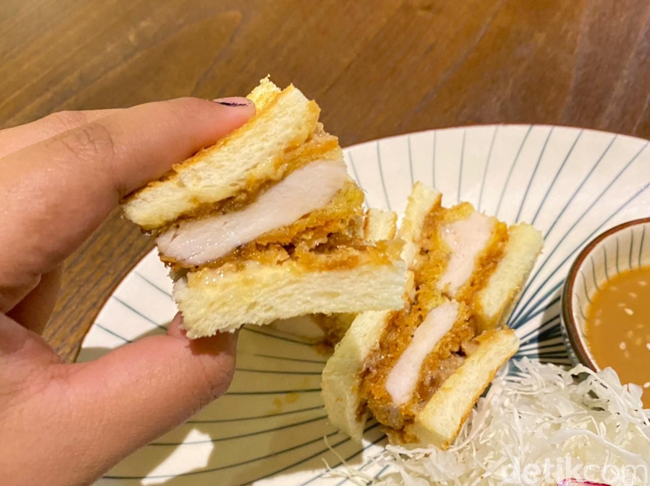 Yuukatsu: Krenyes Gurih! Sandwich Isi Beef Katsu seharga Rp 175 Ribu