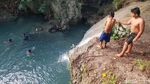 Foto Air Terjun Mini dan Kolam Renang Cantik dari Majene