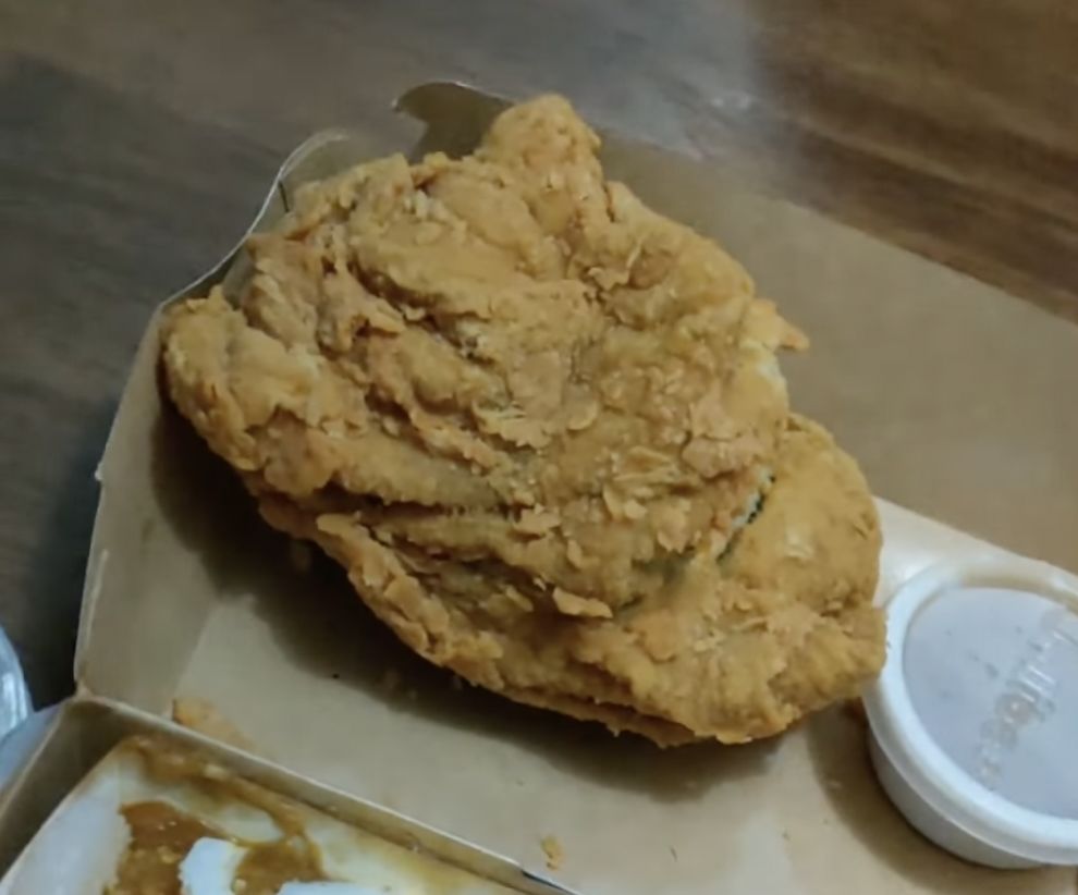 Dikira Fried Chicken, Ternyata 'Makanan' Ini Handuk Goreng Tepung!