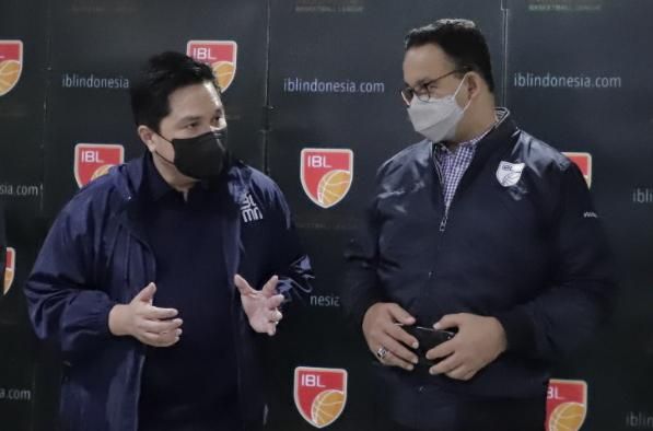 Erick Thohir dan Anies Baswedan Nonton Final IBL, Begini Momennya