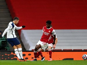 Gol Rabona Lamela ke Gawang Arsenal Sabet Puskas Award 2021