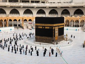 Niat Haji Tamattu Dalam Arab, Latin, dan Artinya