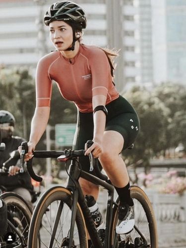 Jersey sepeda artis
