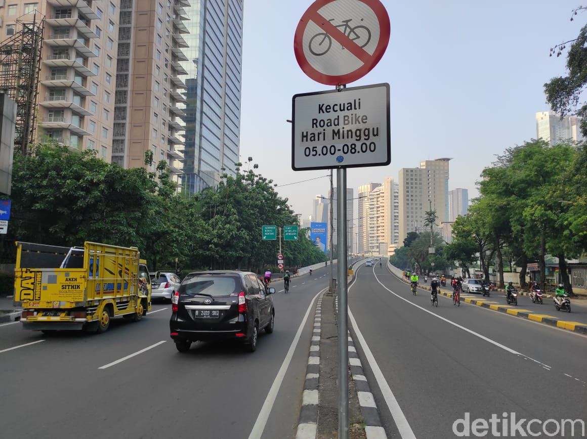 JLNT Kampung Melayu-Tanah Abang untuk road bike. (Azhar BR/detikcom)