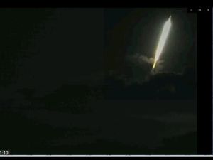 PPGA Raung Laporkan Kilatan Cahaya Diduga Meteor ke PVMBG