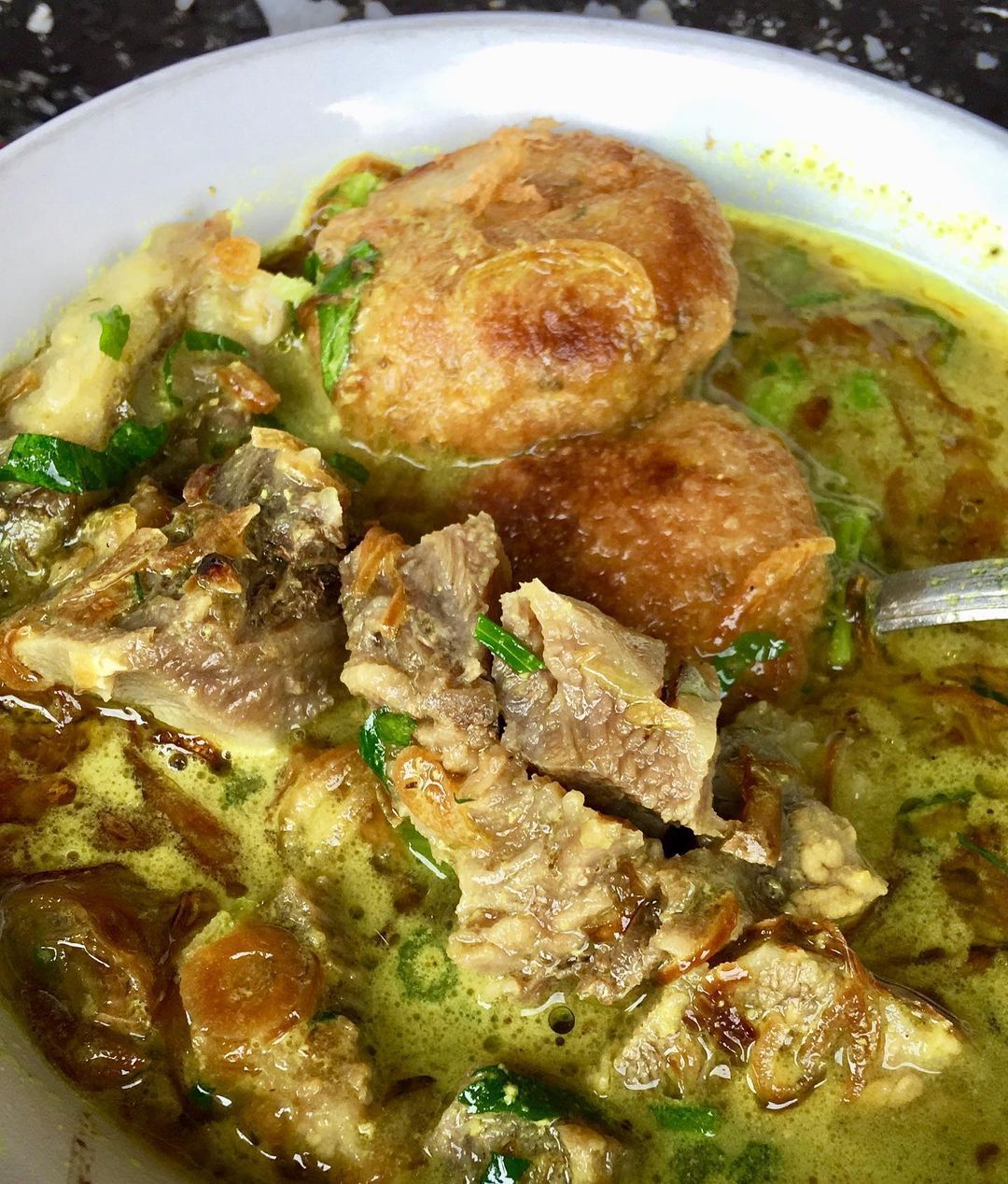 Kuliner Bogor Nikmat, Ini 5 Soto Kuning yang Layak Dicoba
