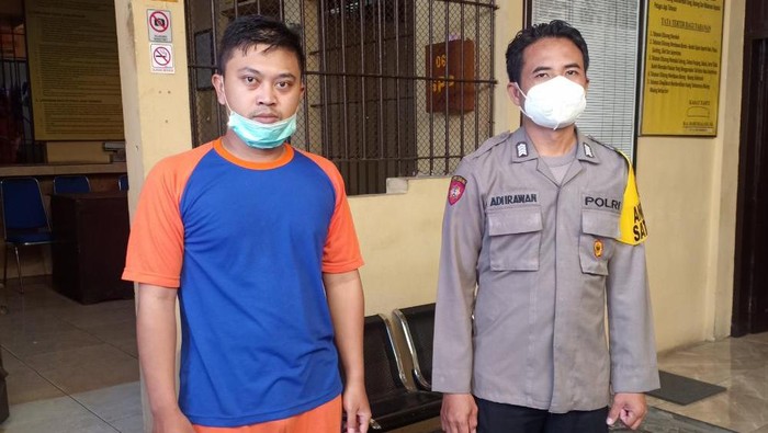 Perawat RSUD Jombang dipenjara gara-gara 6 kali menyetubuhi seorang siswi SMA hingga hamil dan keguguran. Ternyata, tersangka pernah bertunangan dengan korban.