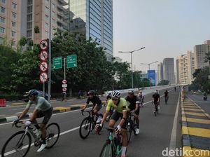 Pemprov DKI Uji Coba Jalur Road Bike Sudirman-Thamrin Mulai Besok