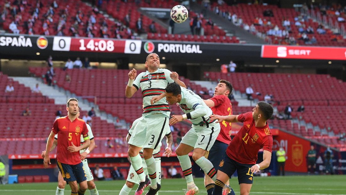Laga Uji Coba: Spanyol Vs Portugal Tuntas 0-0. (Foto: Getty Images/David Ramos)
