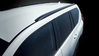 Soal warna, Toyota memberikan lima pilihan yang tersedia mulai dari White Pearl Crystal, Black, Attitude Black Mica, Red Mica, dan Avante-Garde Bronze.  Foto: Dok. Toyota