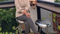 Foodpedia di Rooftop Bells Place Hotel Sentul